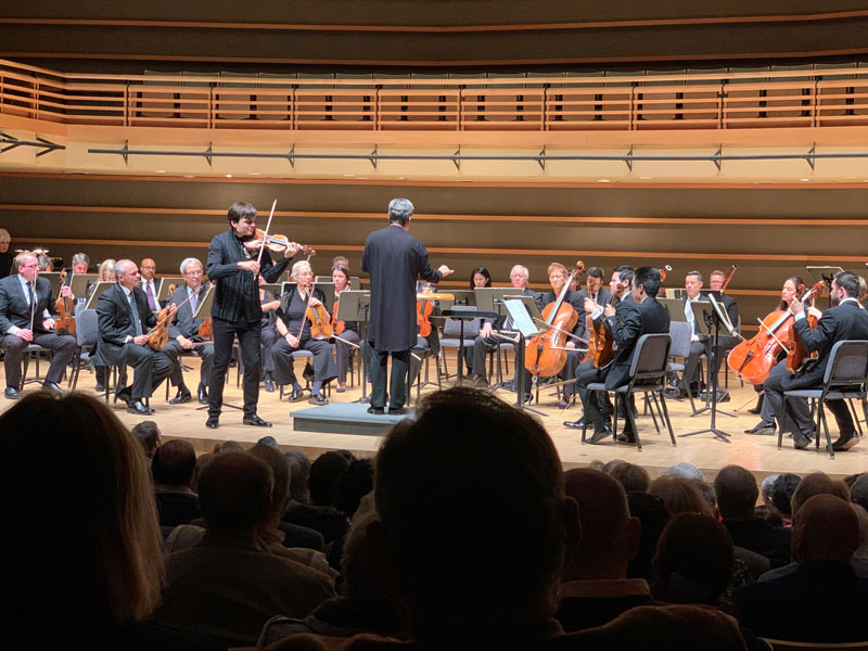 Concierto de Beethoven con la Orquesta de Cámara de Filadelfia, Dirk Brossé, director. Centro Kimmel para las Artes Escénicas, Filadelfia, PA. noviembre de 2019.